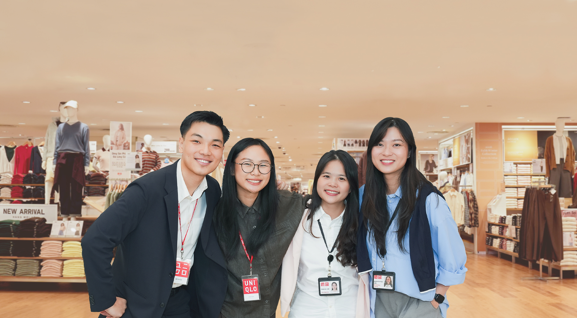 UNIQLO Management Candidates in store